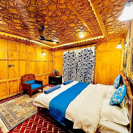 New Zealand Group Of Houseboats Hotell Srīnagar Eksteriør bilde